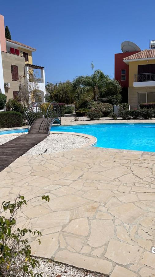 Apartament Cosy House With Pool, Paphos Pafos,Tombs Of Kings Екстериор снимка